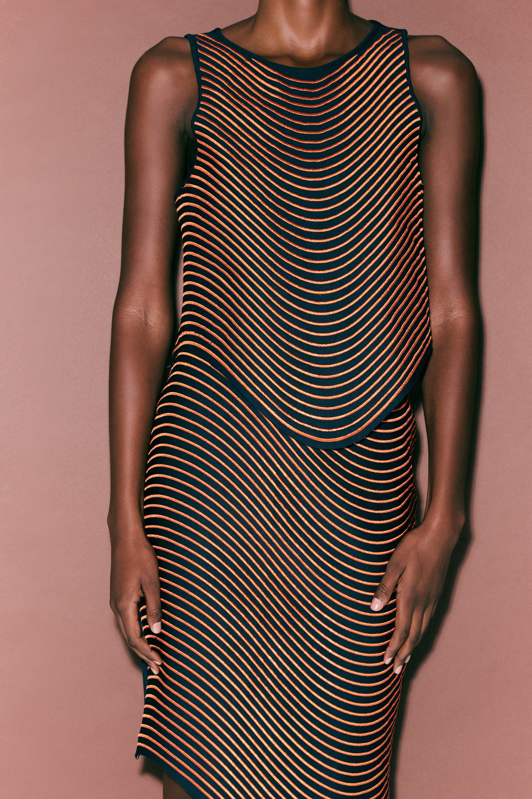 Onda Asymmetric skirt