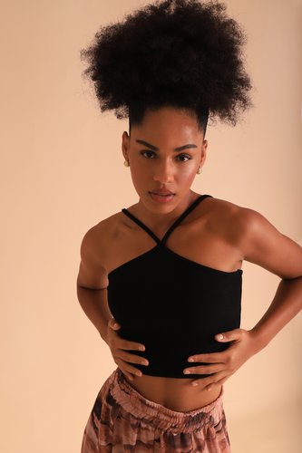 cropped_to_black_women